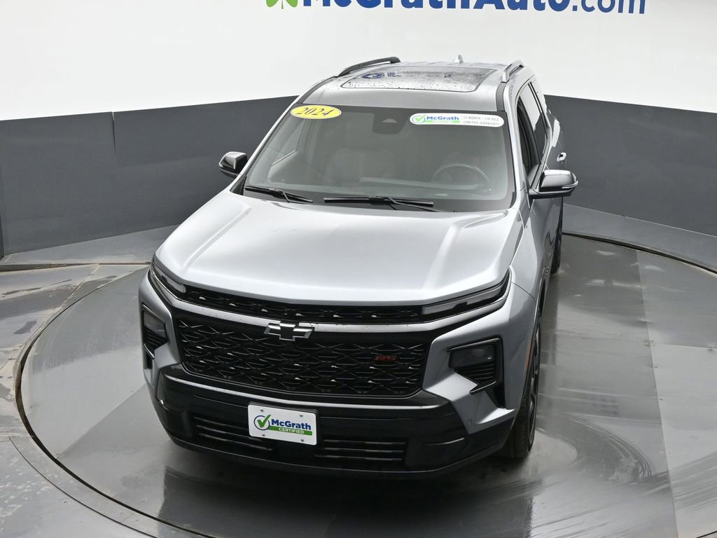 Used 2024 Chevrolet Traverse RS image 37