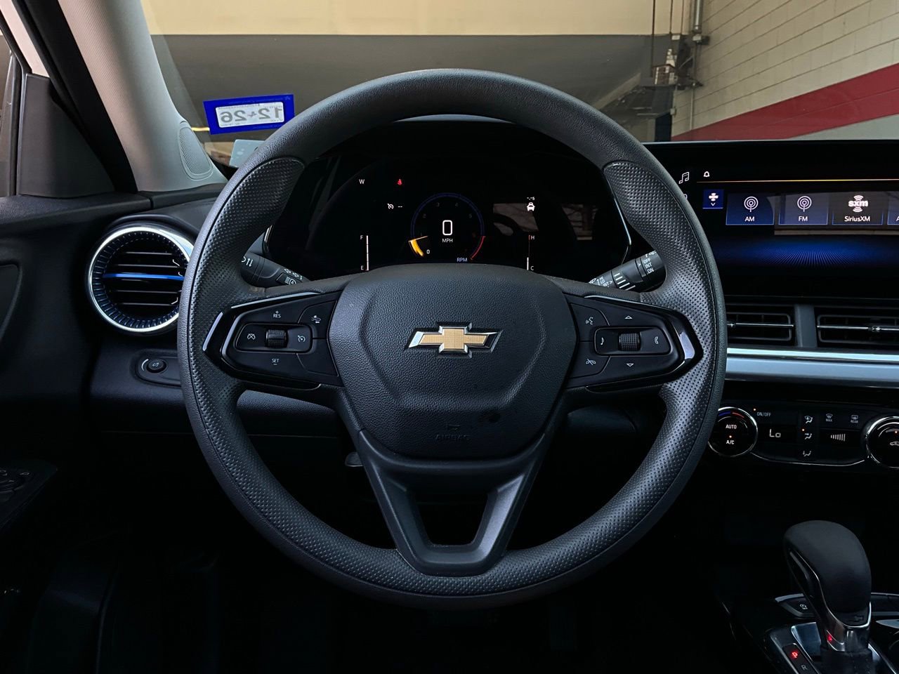 Used 2025 Chevrolet Trax LT image 31