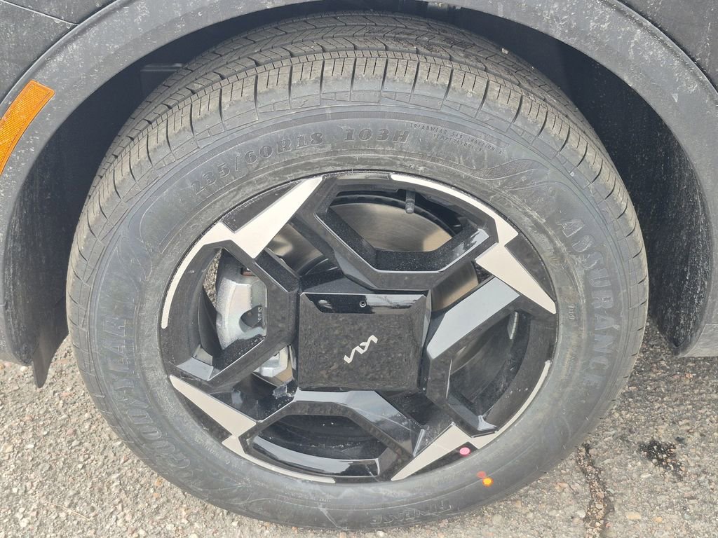 New 2026 Kia Sportage EX image 17