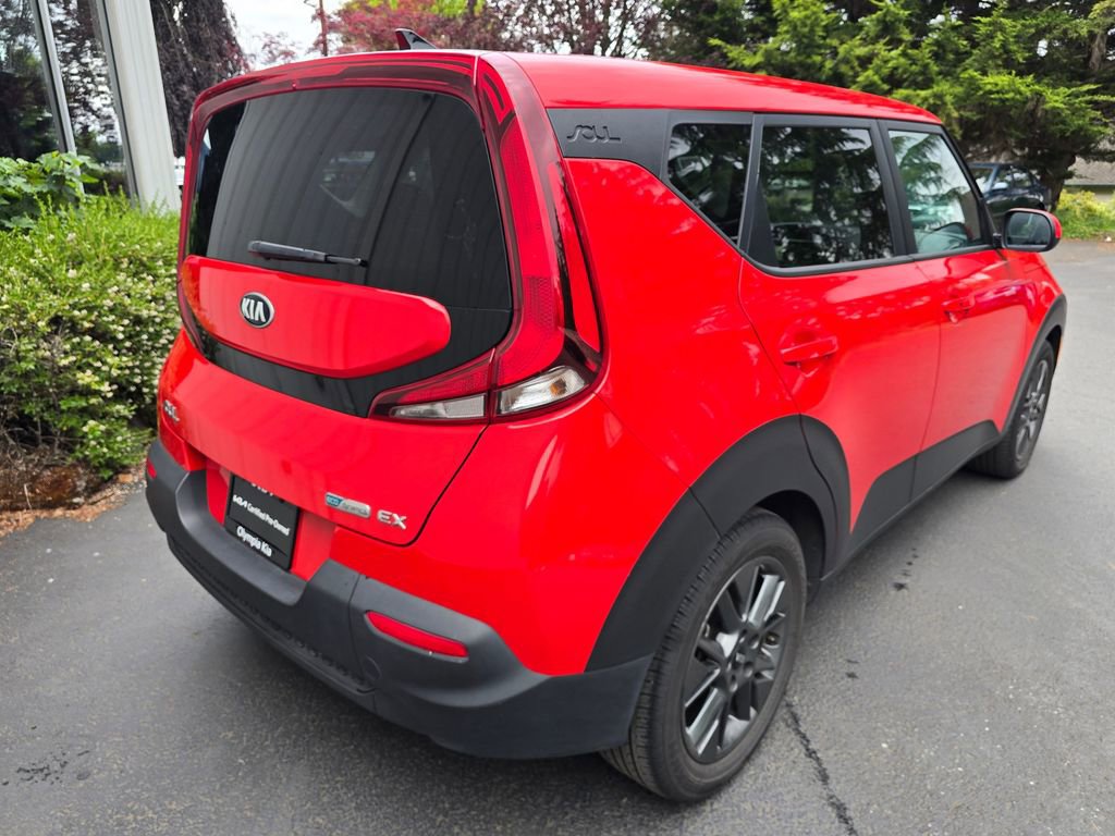 Used 2020 Kia Soul EX FWD image 4