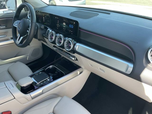 Used 2023 Mercedes-Benz EQB 300 300 image 37