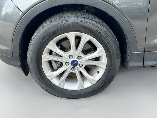 Used 2019 Ford Escape SE image 30