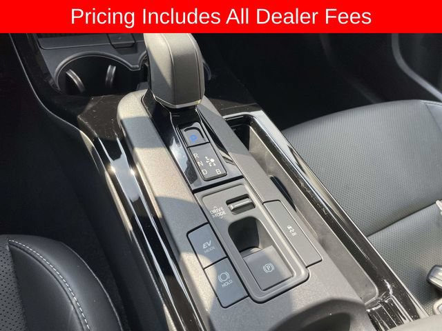 Used 2024 Toyota Prius XLE FWD image 30
