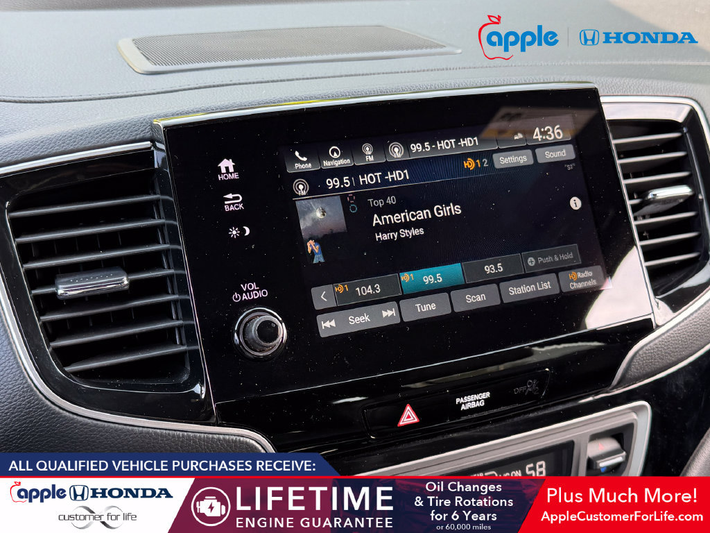 Used 2024 Honda Passport Black Edition image 12