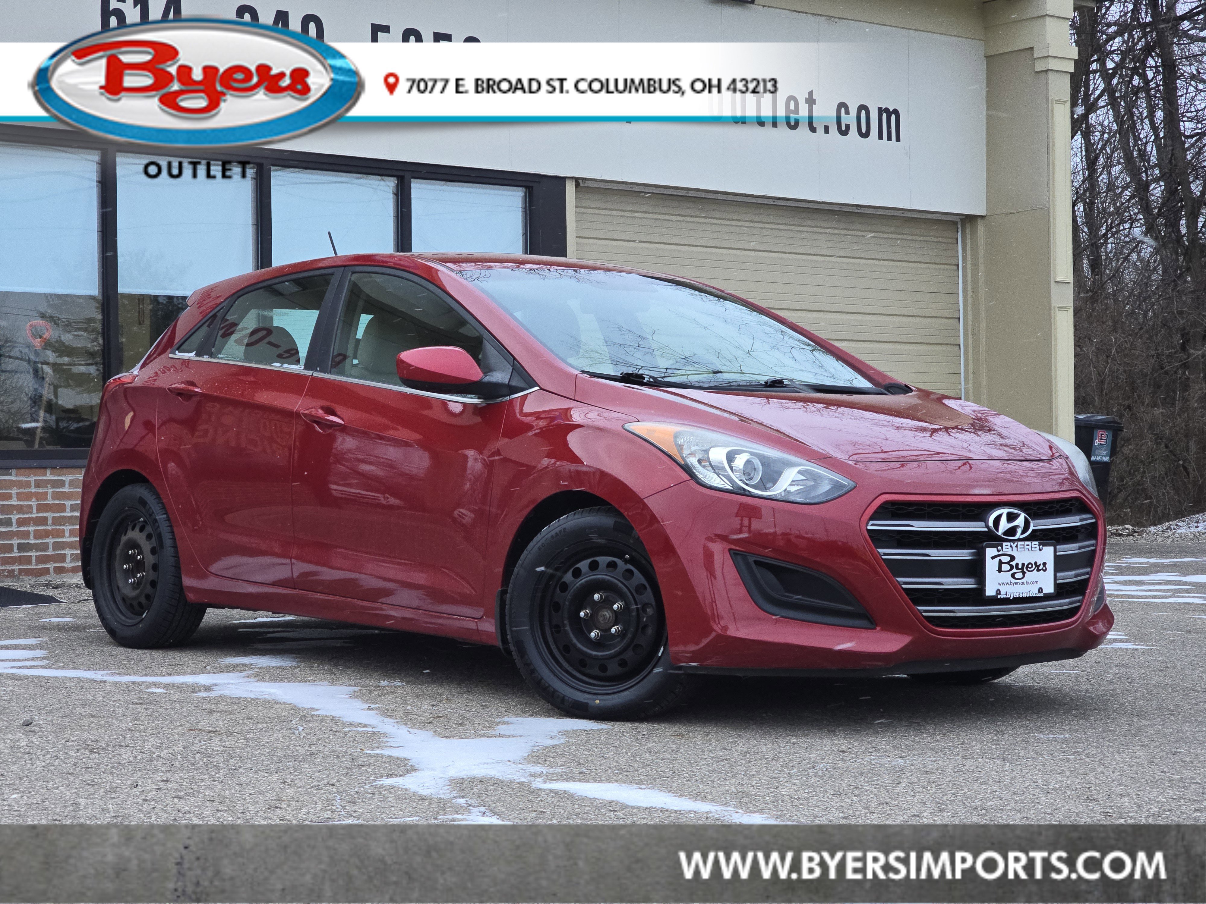 Used 2016 Hyundai Elantra GT image 1