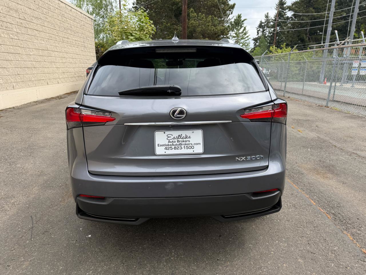 Used 2016 Lexus NX 300h AWD w/ Premium Package image 6