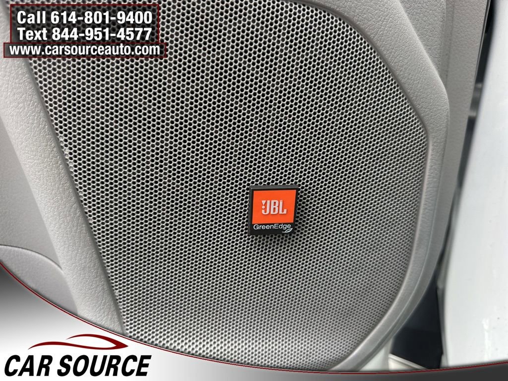 Used 2016 Toyota Highlander Limited image 11