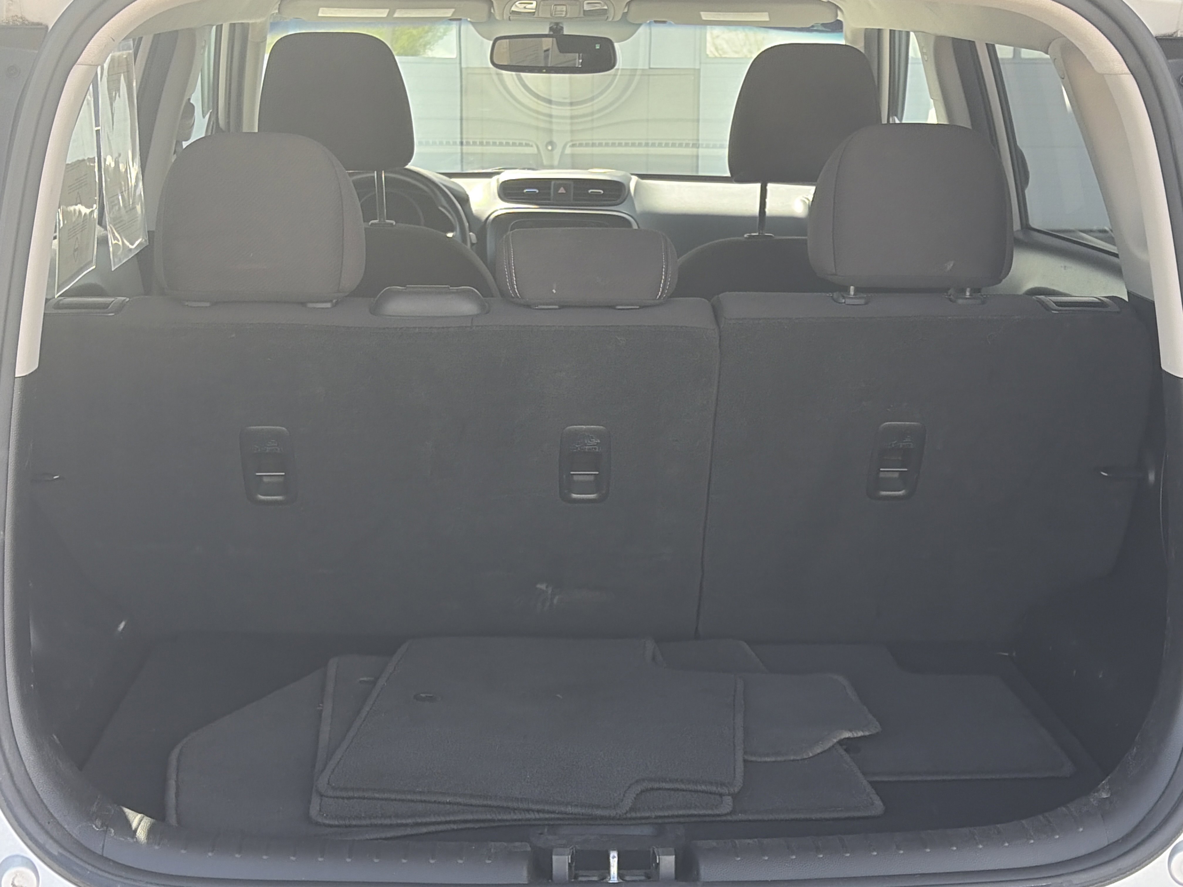 Used 2017 Kia Soul FWD image 26