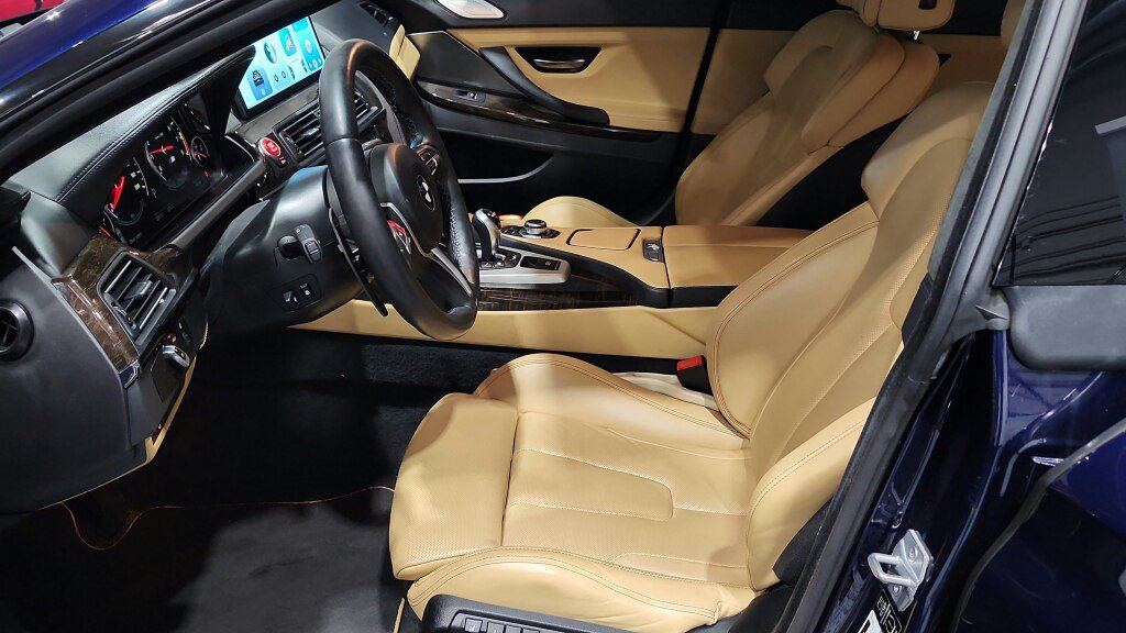 Used 2014 BMW M6 Gran Coupe w/ Executive Package RWD image 20