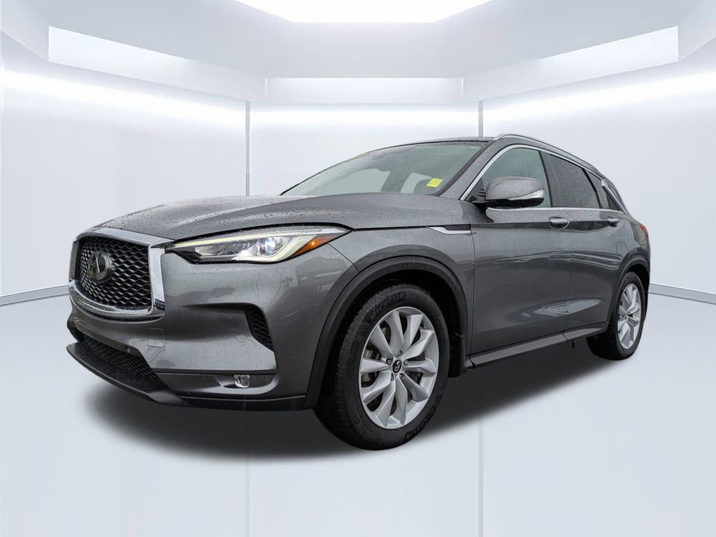 Used 2019 INFINITI QX50 Essential w/ Premium Heat Package image 8