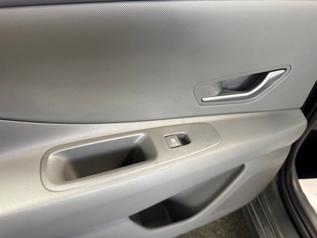 New 2026 Hyundai Elantra SE FWD image 26