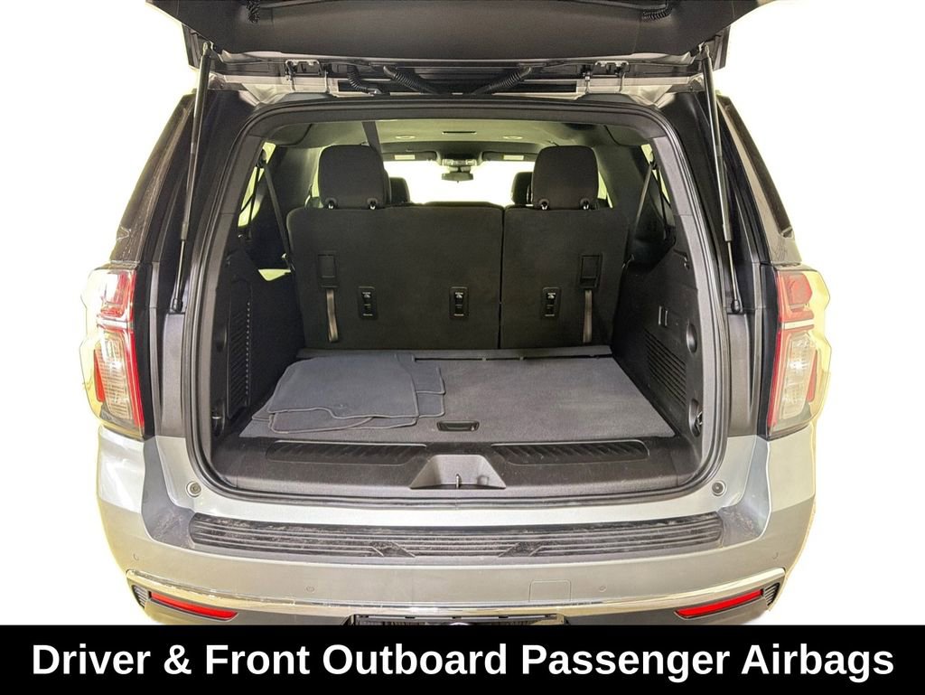 Used 2023 Chevrolet Suburban LS image 13