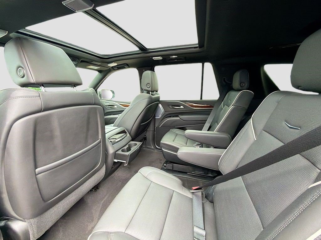 Certified 2023 Cadillac Escalade Premium Luxury w/ Performance Package AWD/4WD image 26