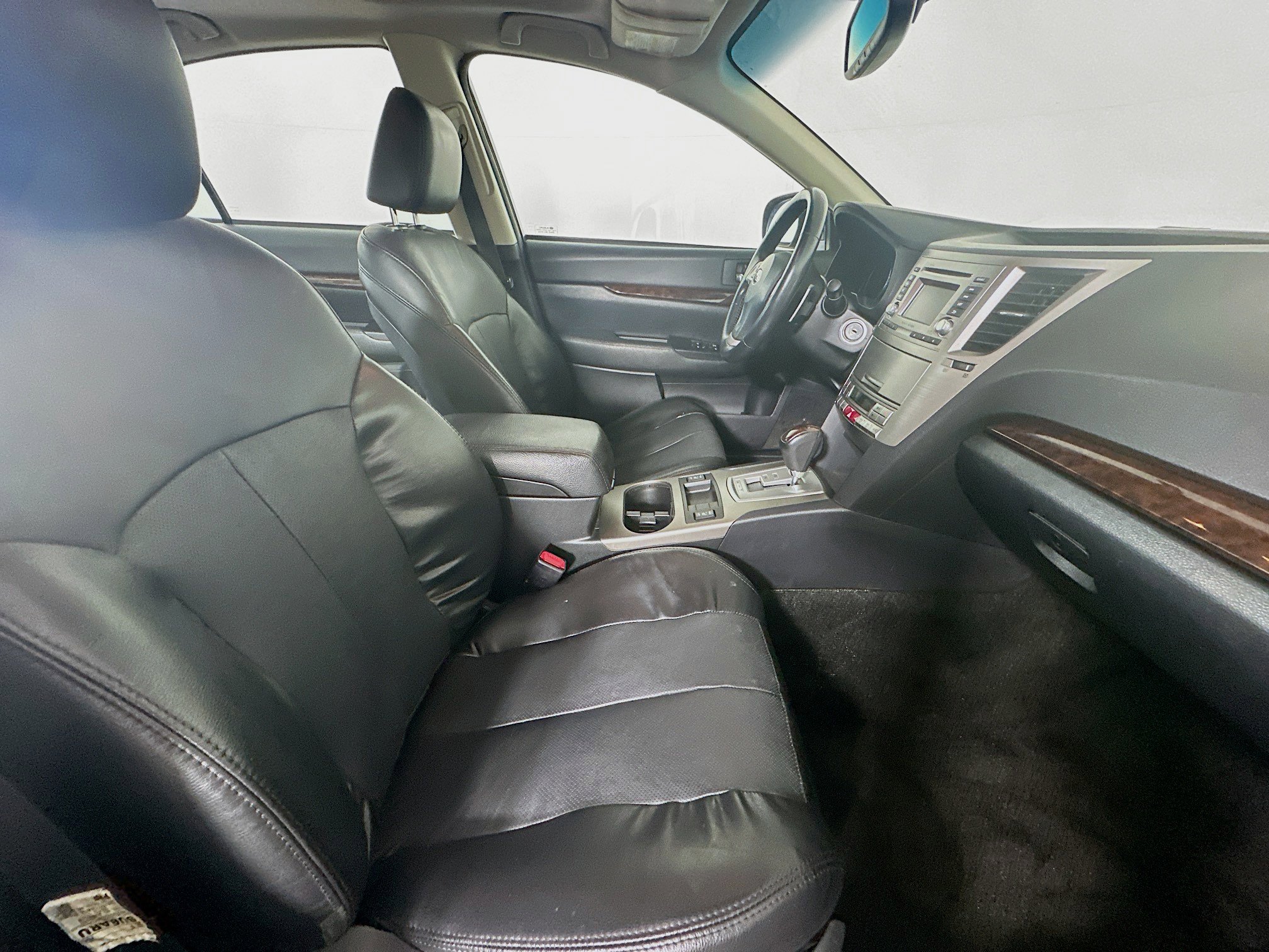 Used 2014 Subaru Legacy 2.5i Limited AWD/4WD image 30