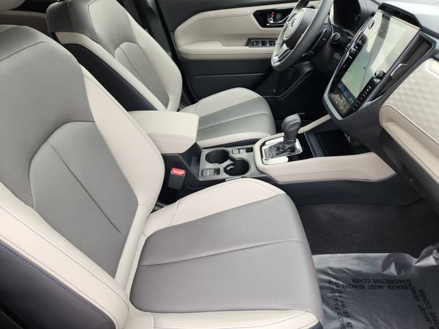 Used 2025 Subaru Forester Limited image 14
