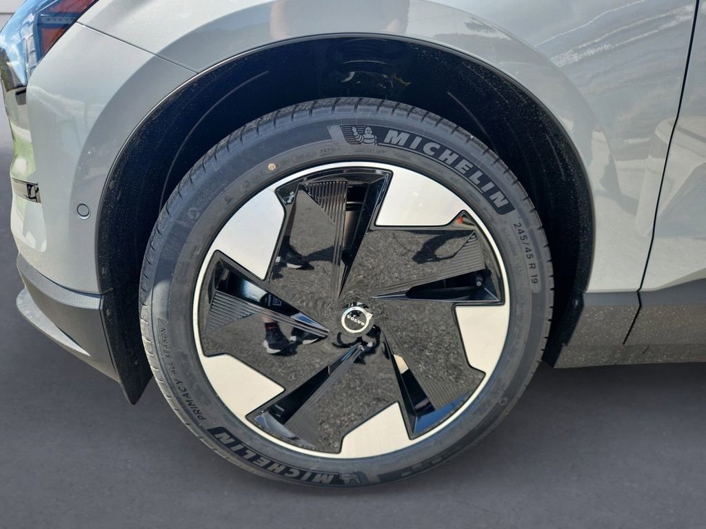 New 2026 Volvo EX30 Ultra w/ Protection Package Premier AWD/4WD image 8