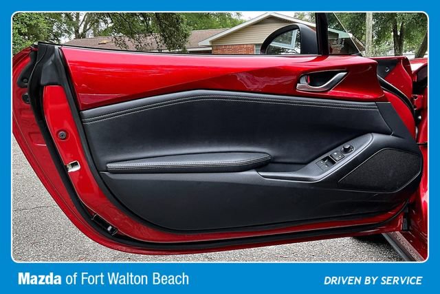 Used 2025 MAZDA MX-5 Miata Grand Touring RWD image 16