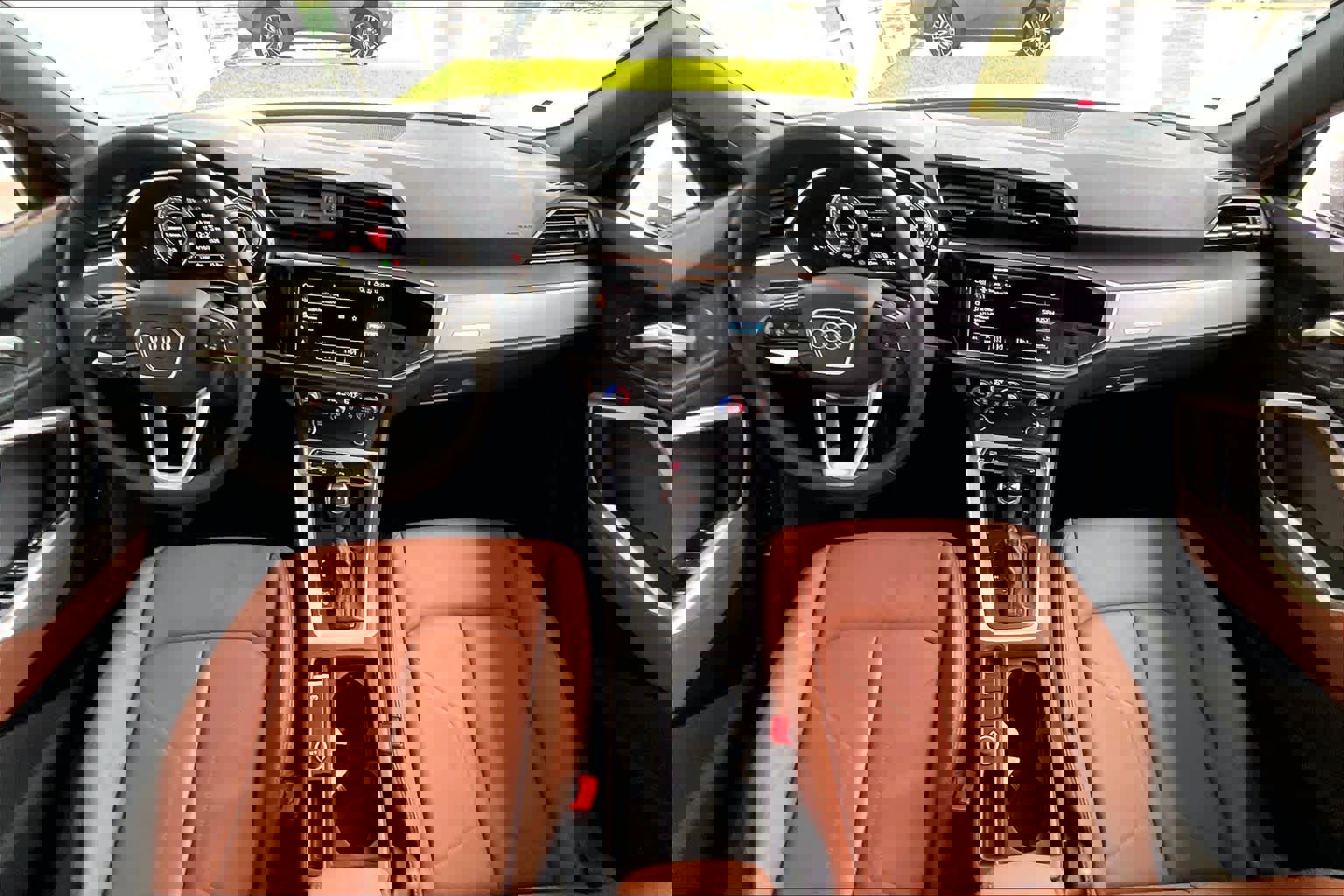 Used 2025 Audi Q3 2.0T Premium Plus image 16