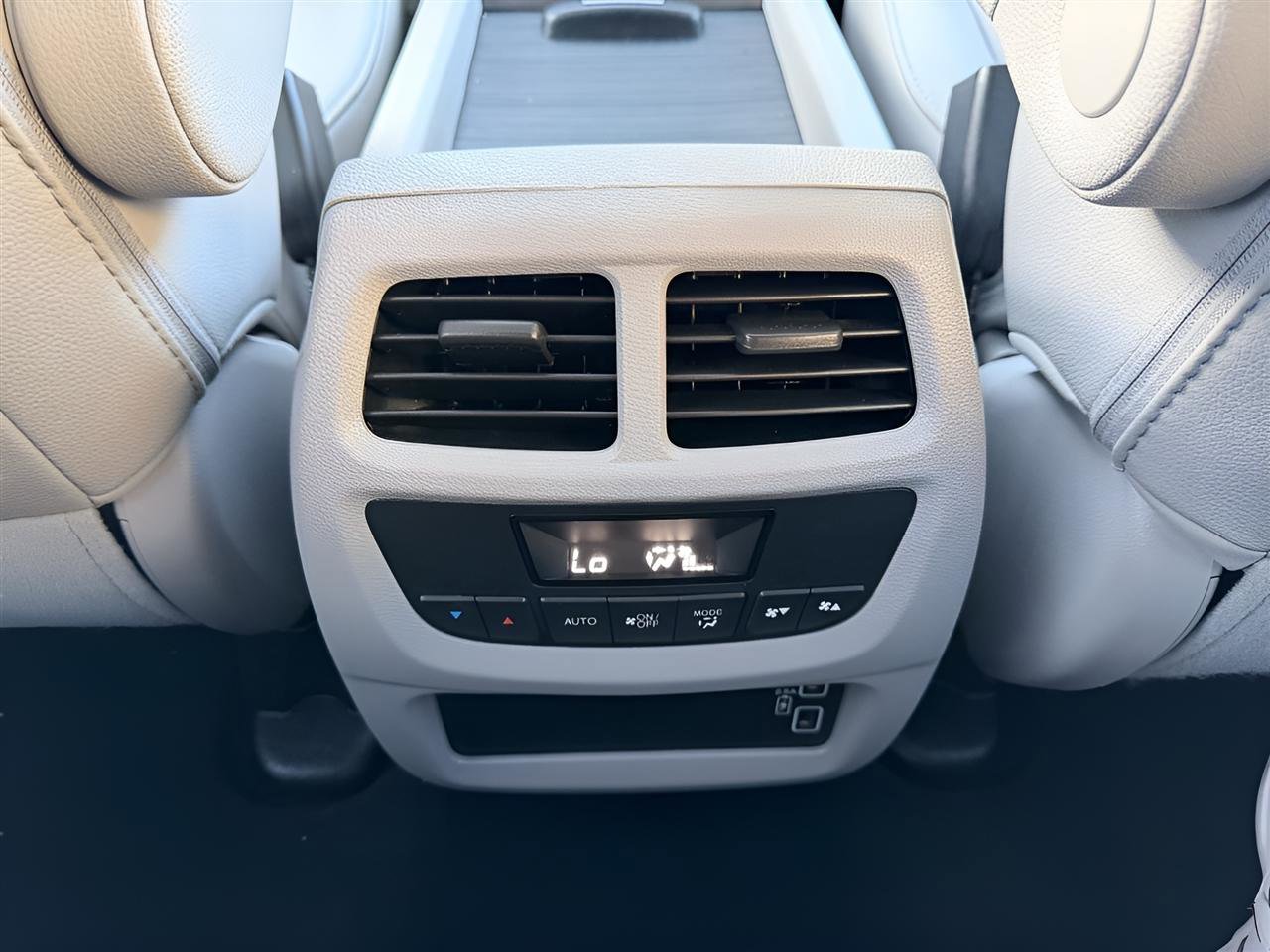 Used 2022 Honda Pilot Special Edition image 18
