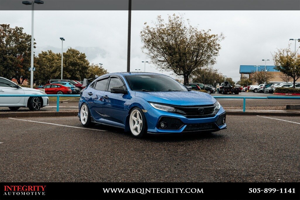 Used 2019 Honda Civic Sport Touring image 1