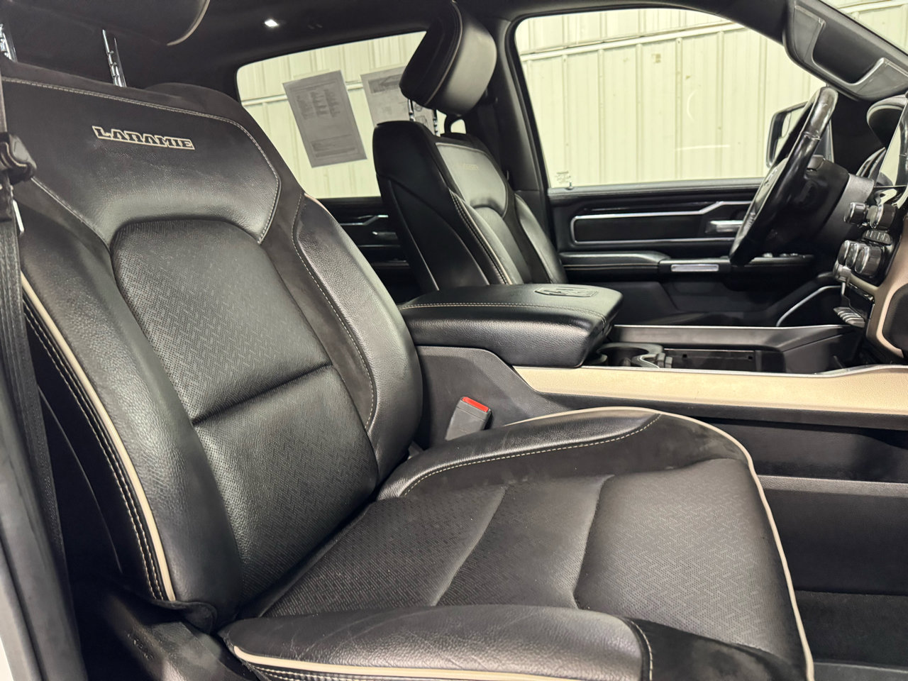 Used 2019 RAM 1500 Laramie image 17