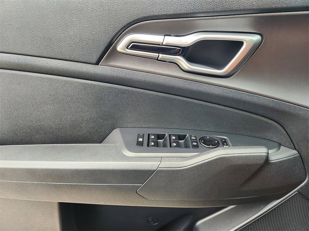 New 2026 Kia Sportage LX w/ LX Convenience Package image 16