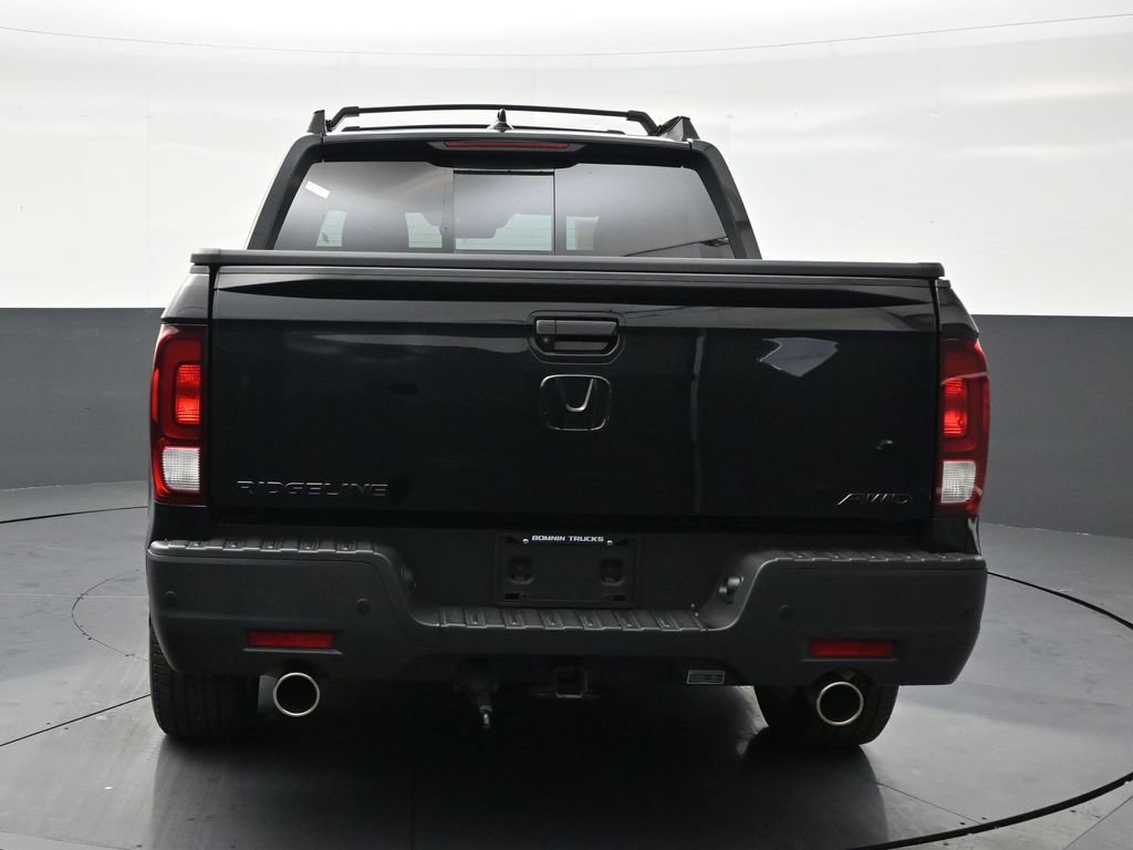Used 2021 Honda Ridgeline Black Edition image 4