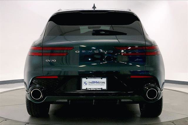 Used 2023 Genesis GV70 2.5T w/ Sport Prestige Package image 3
