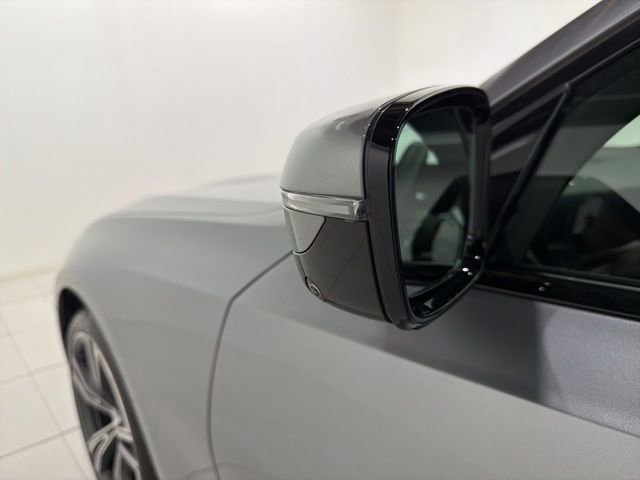 Certified 2023 BMW 330i xDrive Sedan w/ Premium Package AWD/4WD image 9