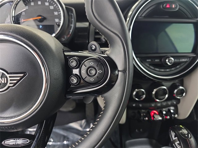 Used 2019 MINI Cooper S image 18