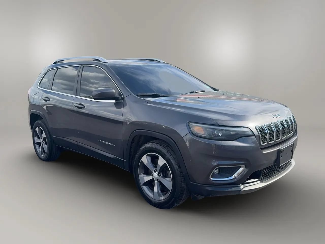 Used 2019 Jeep Cherokee Limited w/ Luxury Group AWD/4WD image 8
