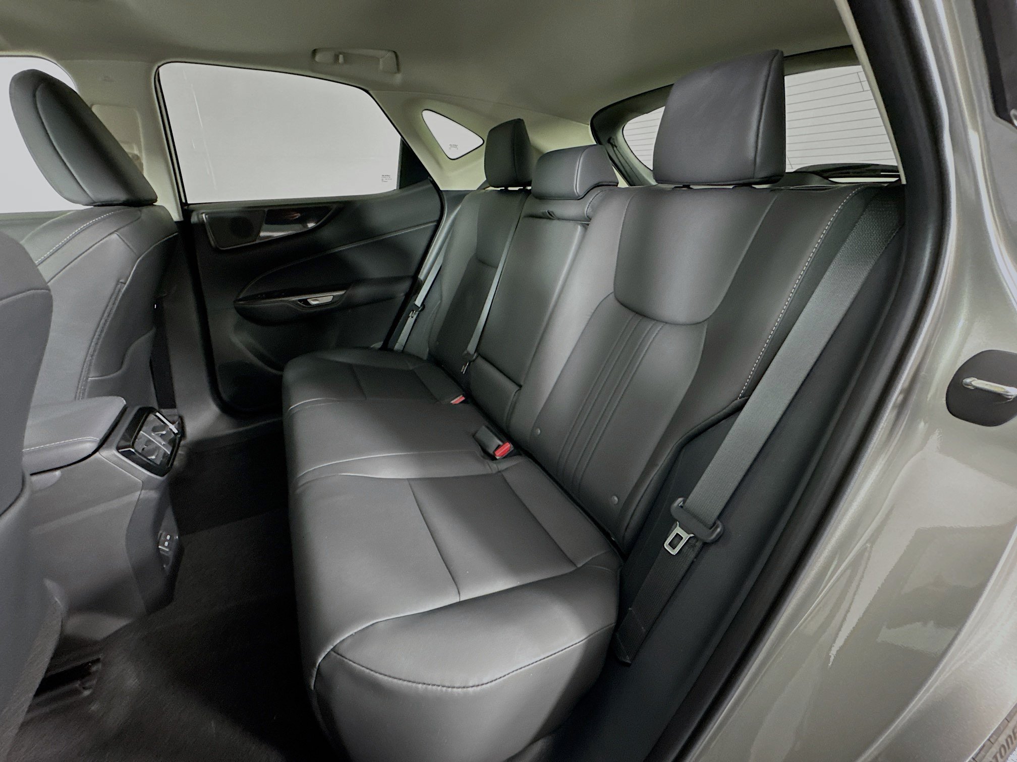 Used 2025 Lexus NX 250 FWD w/ Cold Area Package image 25