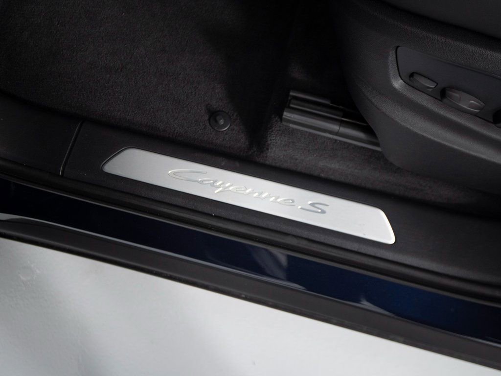 New 2026 Porsche Cayenne S image 21