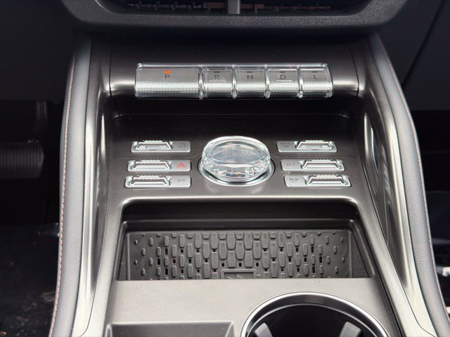 New 2026 Lincoln Nautilus Reserve AWD/4WD image 17