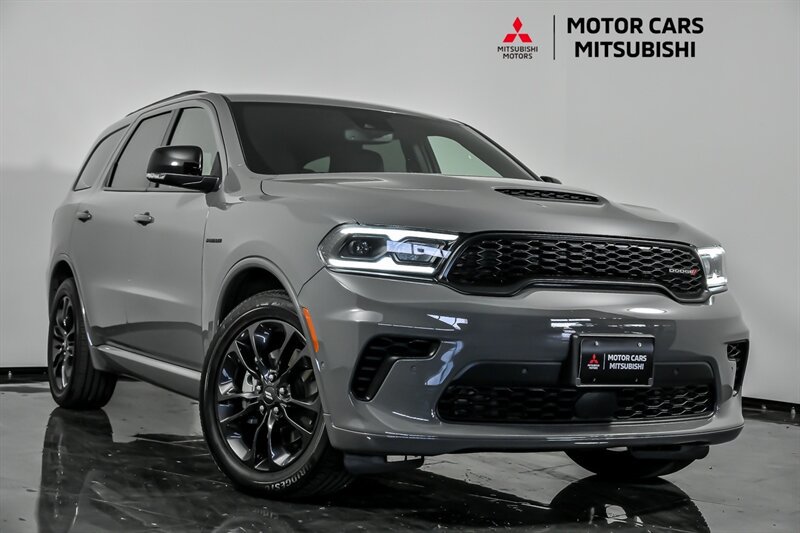 Used 2024 Dodge Durango R/T AWD/4WD image 1