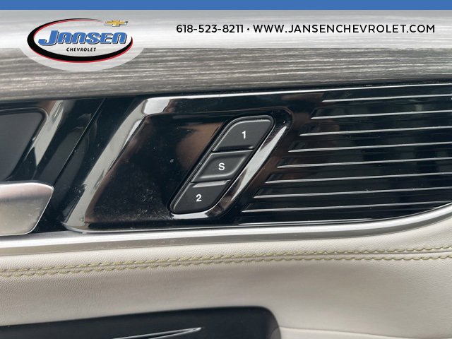 Used 2024 Jeep Wagoneer Series III w/ Premium Group I image 16