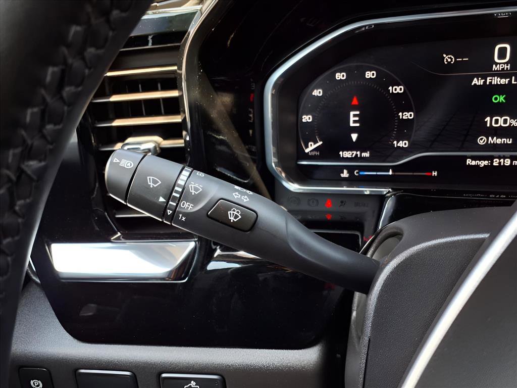 Used 2024 GMC Sierra 1500 Elevation image 14