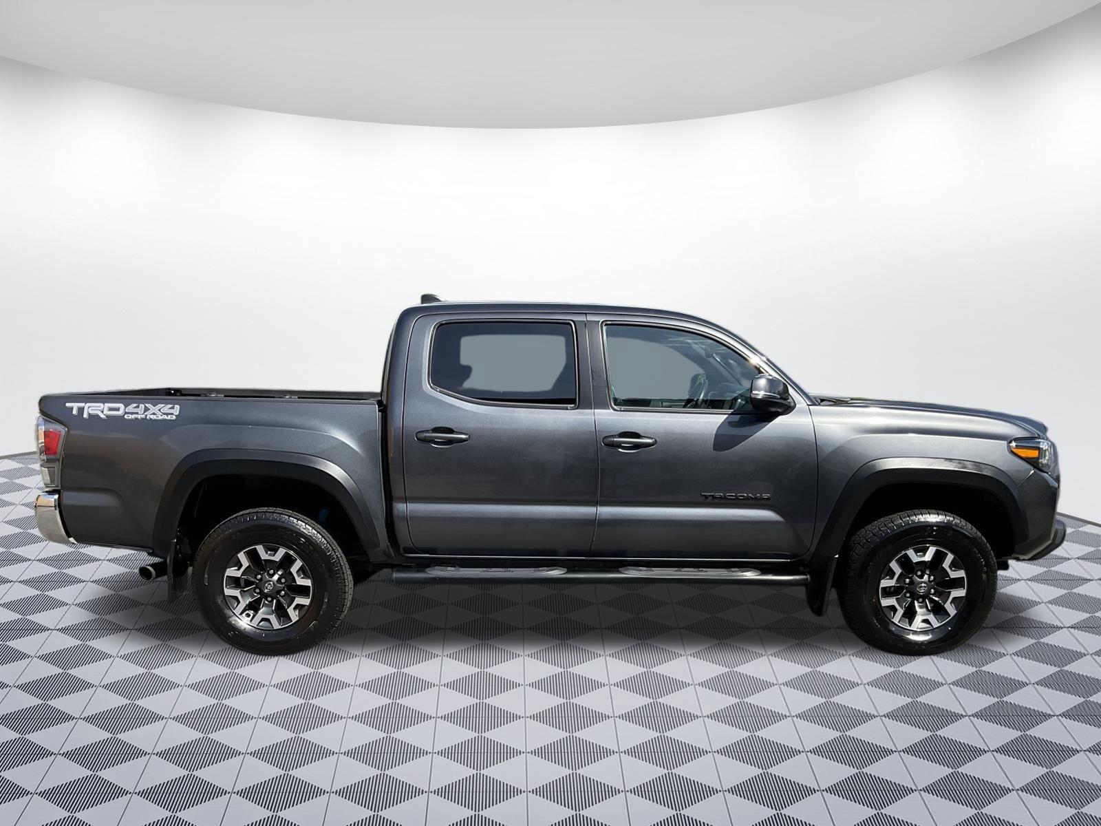 Used 2023 Toyota Tacoma TRD Off-Road w/ Black Out Package (TMS) image 2