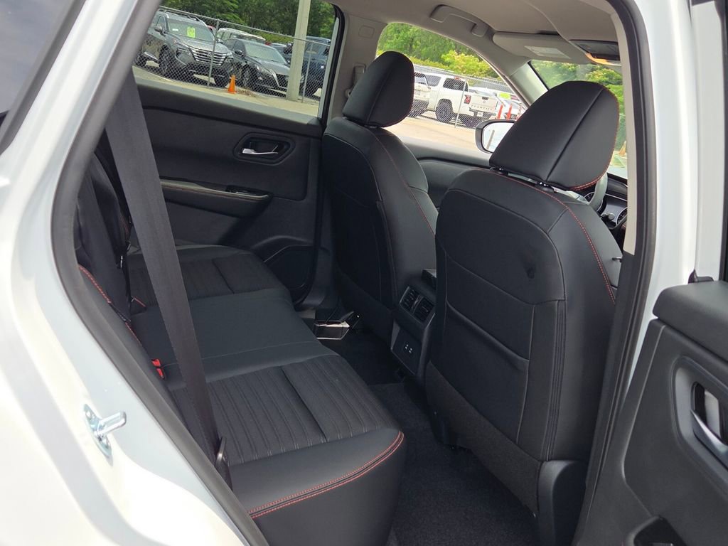 New 2026 Nissan Rogue SV AWD/4WD image 12
