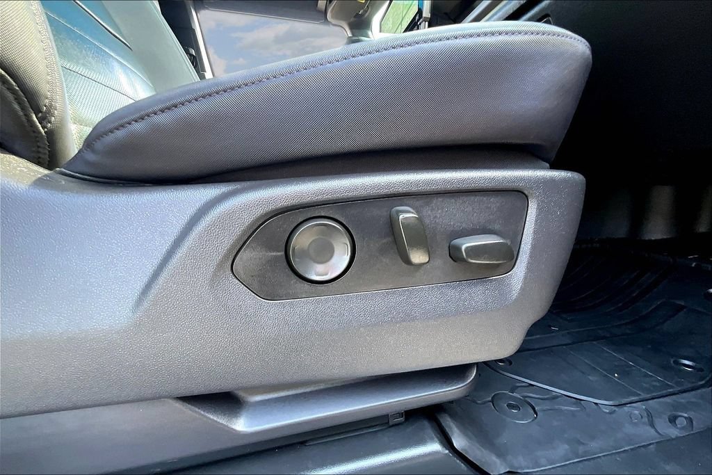 Used 2024 GMC Hummer EV 3X AWD/4WD image 26
