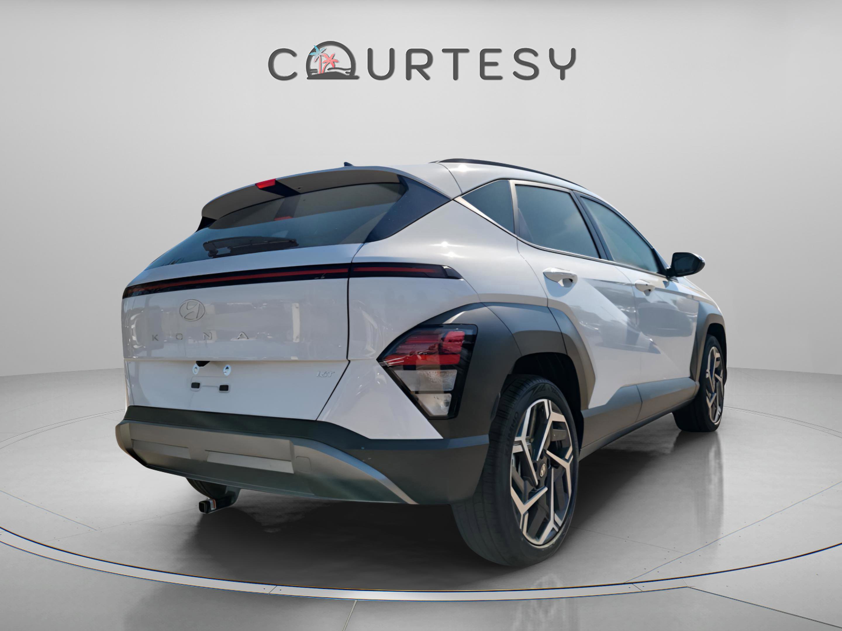 New 2026 Hyundai Kona SEL Premium image 4