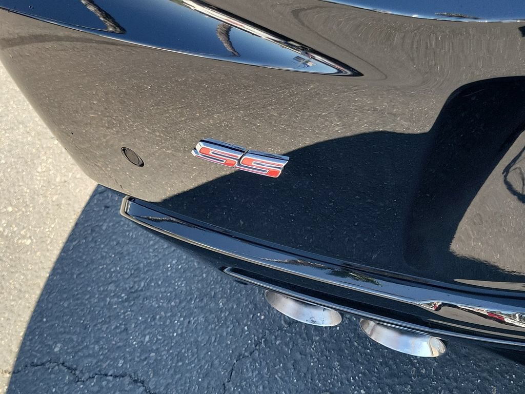 Used 2016 Chevrolet Camaro SS RWD image 23