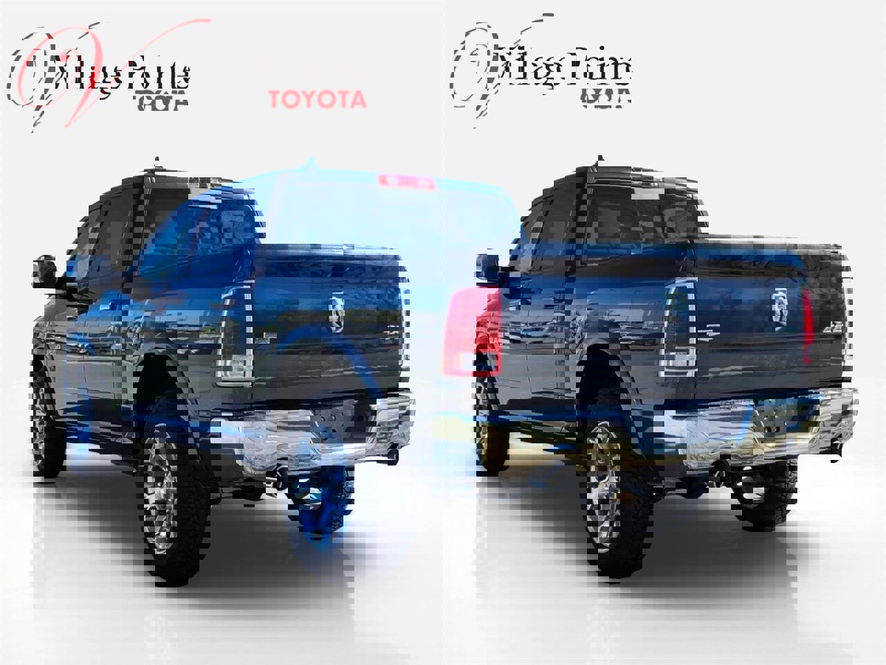 Used 2015 RAM 1500 Laramie w/ Convenience Group image 5