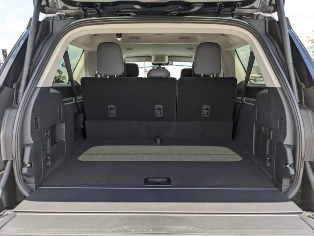 New 2026 Ford Expedition Max Active RWD image 12