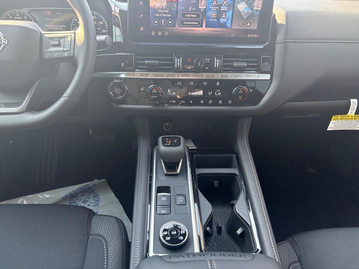 New 2026 Nissan Pathfinder SV w/ SV Premium Package AWD/4WD image 11