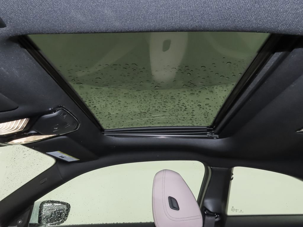 Used 2025 BMW 230i xDrive Coupe w/ M Sport Package image 8