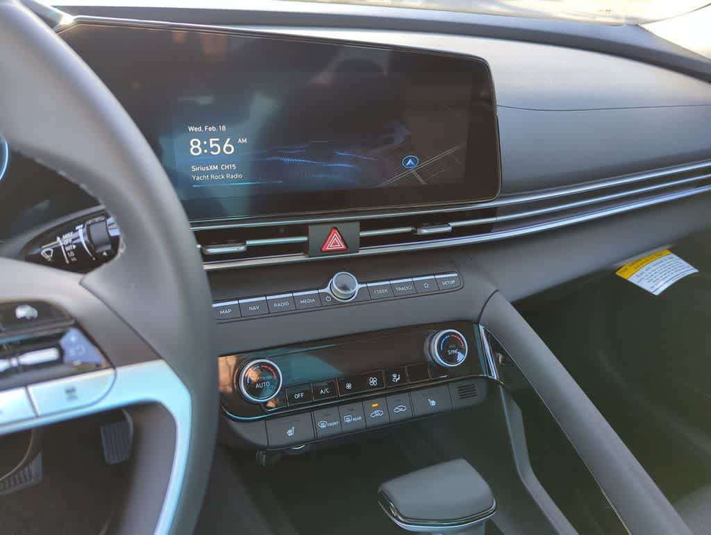 New 2026 Hyundai Elantra Limited image 29