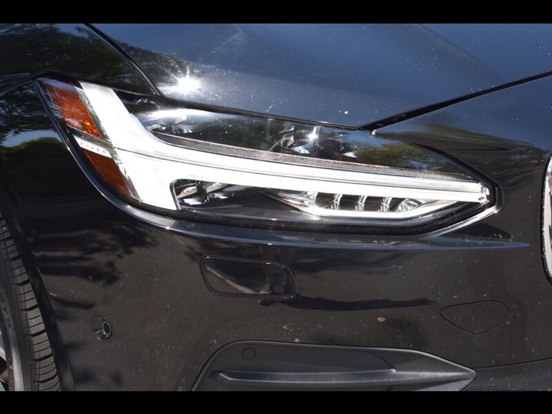 Used 2017 Volvo S90 T5 Momentum w/ Vision Package FWD image 44