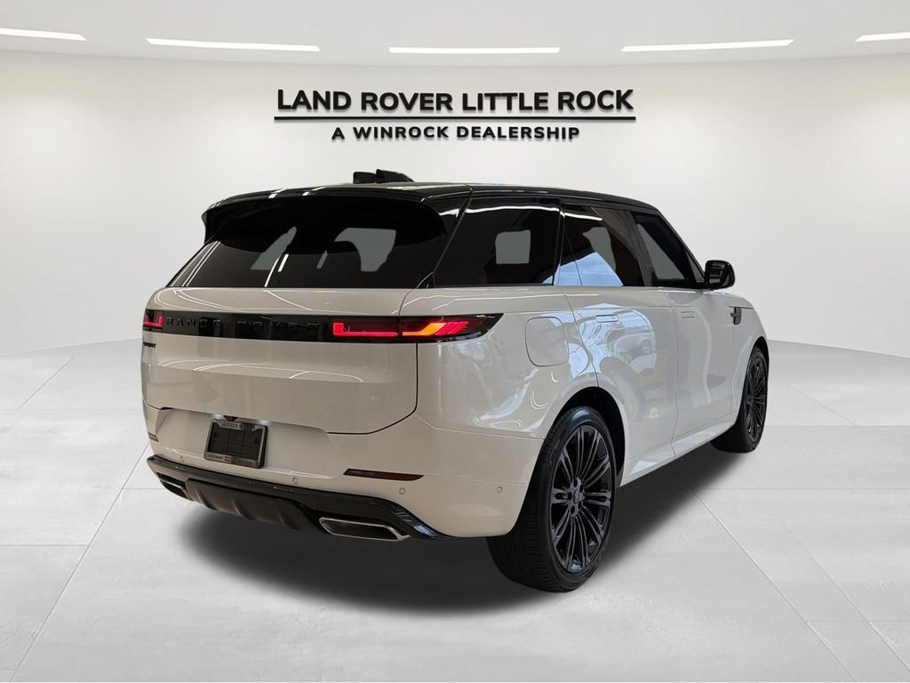 New 2026 Land Rover Range Rover Sport Dynamic SE AWD/4WD image 2
