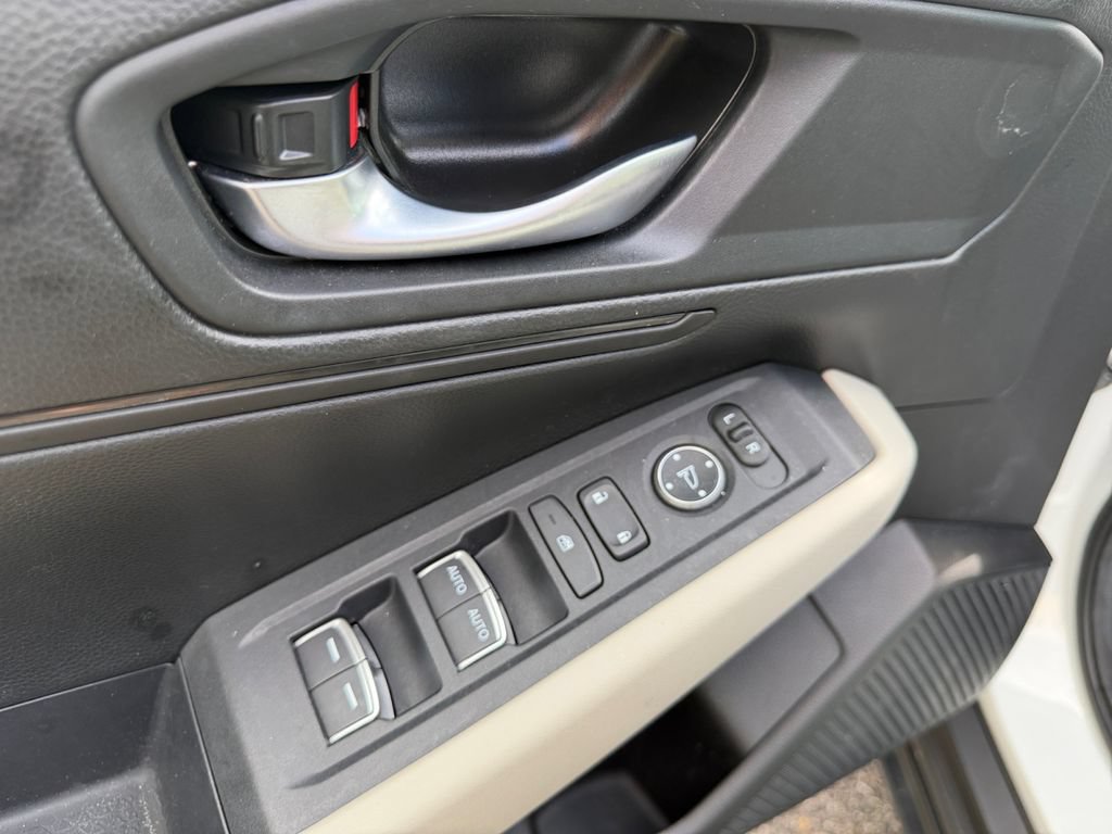 Used 2024 Honda Accord LX image 11